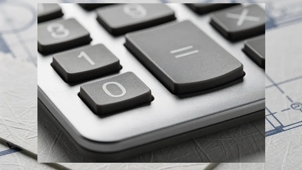 Gros plan sur des documents fiscaux et une calculatrice professionnelle illustrant le calcul d'une plus-value immobilière